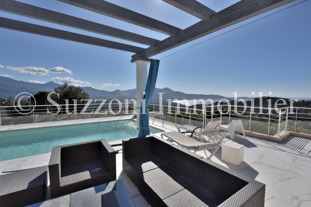 Villa à Lumio avec vue sur la baie de Calvi